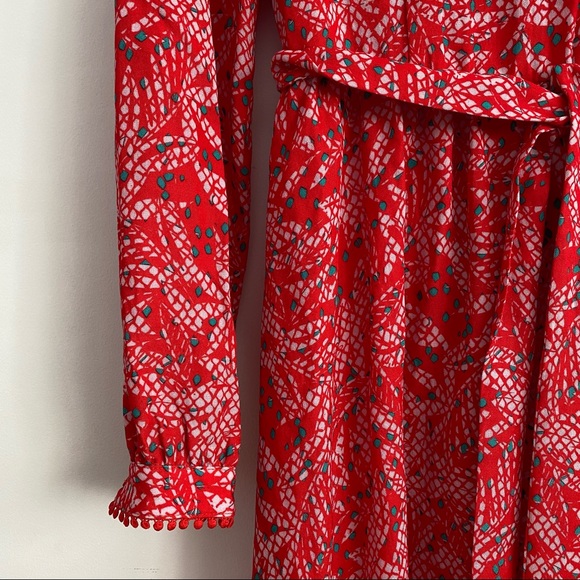 The Korner Long Sleeve Maxi Dress Lace Details New - Picture 4 of 6